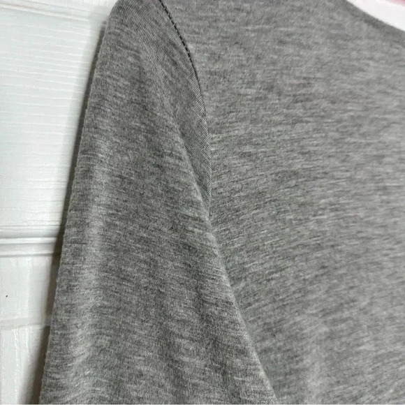 Mrs. Tee Cardigan Grey  Size Large - Picture 9 of 16